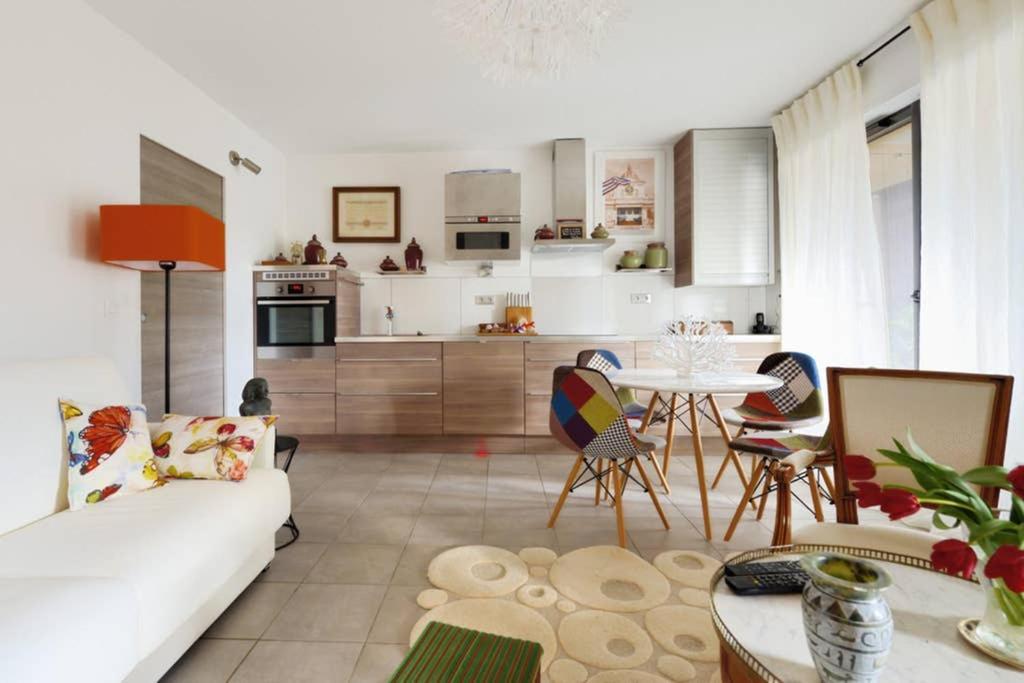 Le Precieux - Superbe Appart Confort Avec Grande Terrasse De 25M2 - Parking Prive Proche Centre Ville D'Aix En Provence - Hopital Hpp - Creps آيكس أومبروفينس المظهر الخارجي الصورة